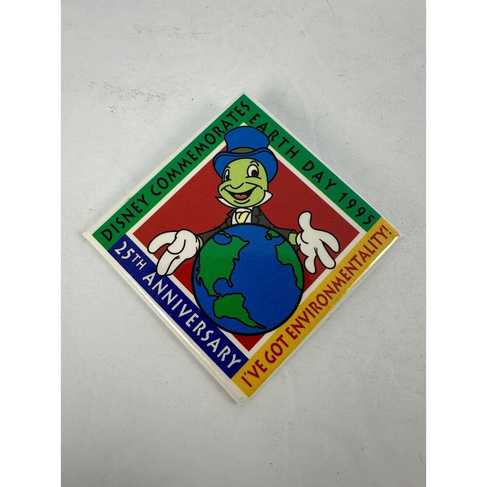 JIMINY CRICKET Earth Day 1995 25th Anniversary Commemorative Button DISNEY